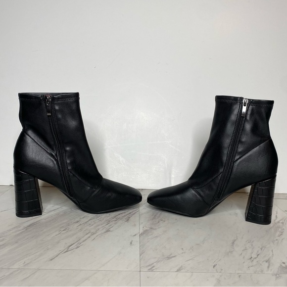 New! Franco Sarto Harmond Black Faux Leather Bootie 8 1/2 W - Picture 5 of 14